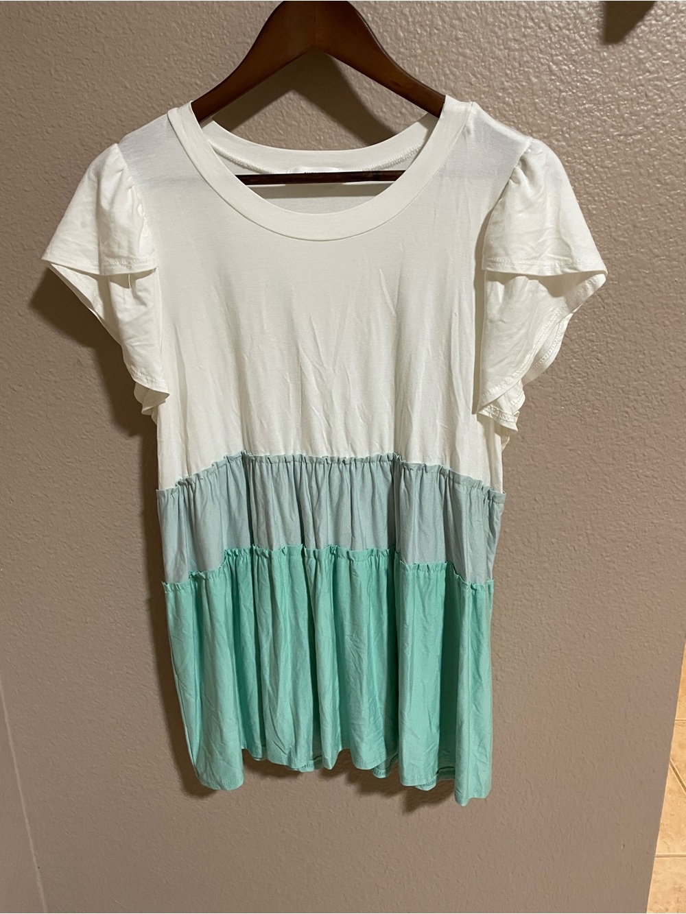 Cherish White and Aqua Tiered Ruffle Sleeve Top